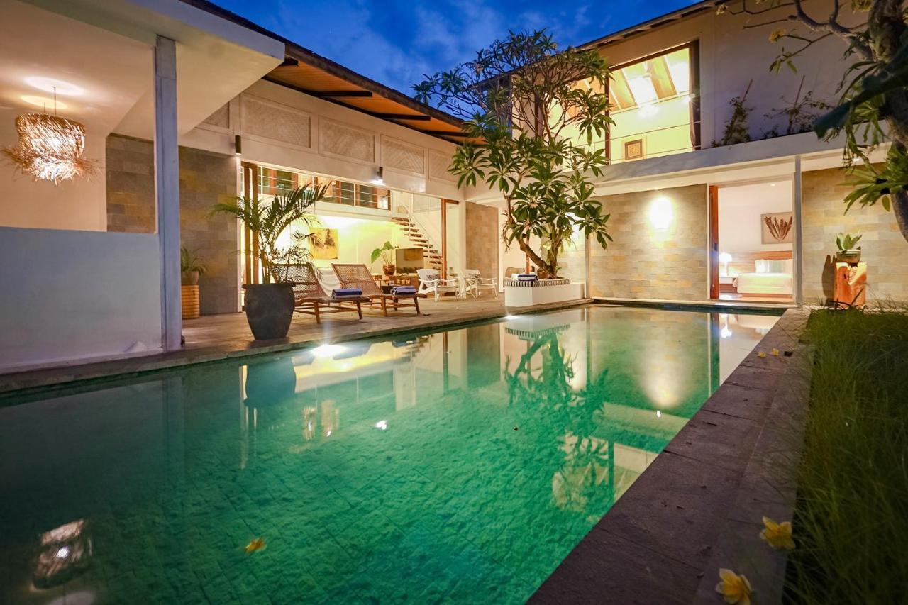 Bias Villa Seminyak Семиняк Екстериор снимка