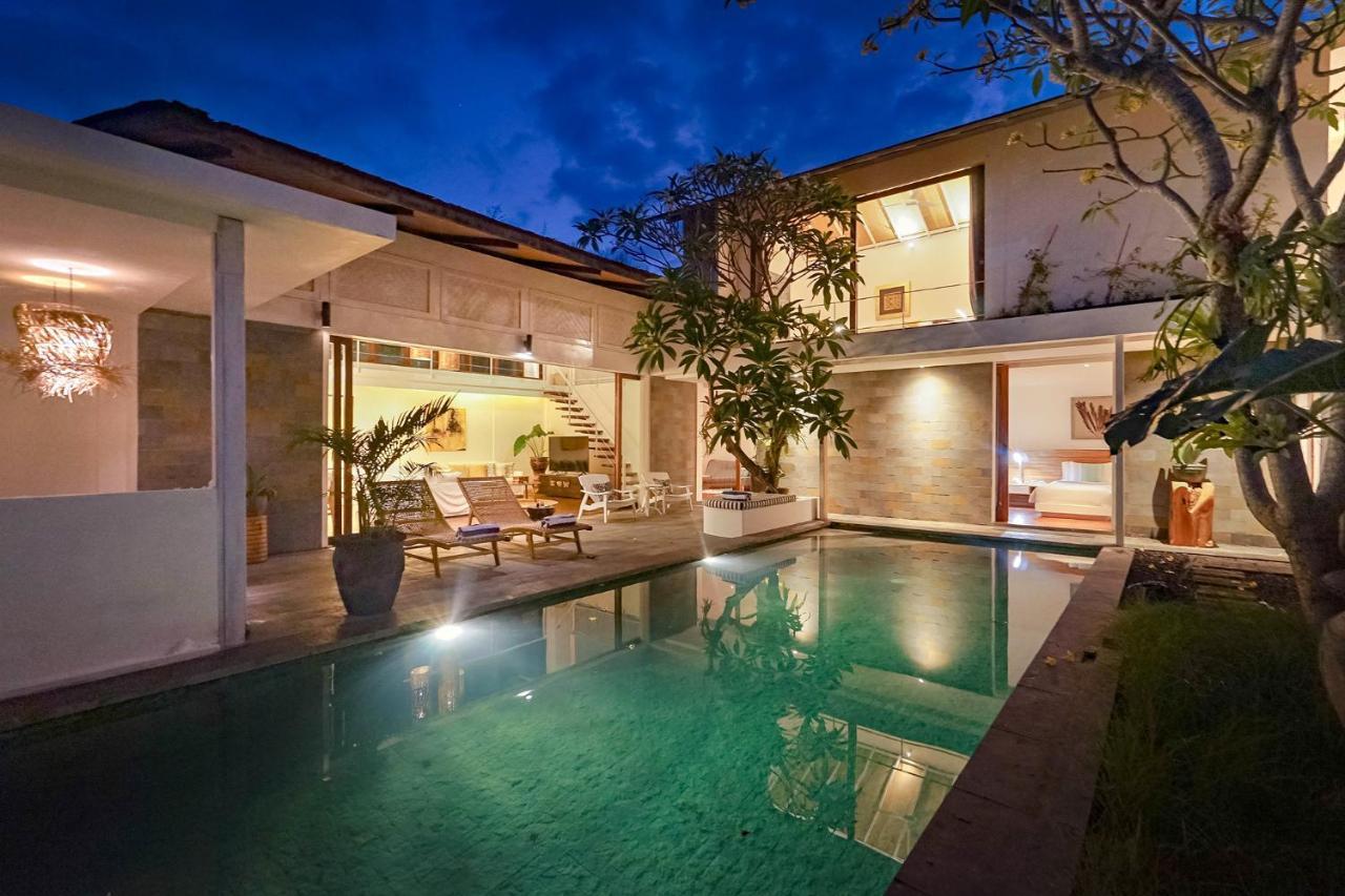 Bias Villa Seminyak Семиняк Екстериор снимка