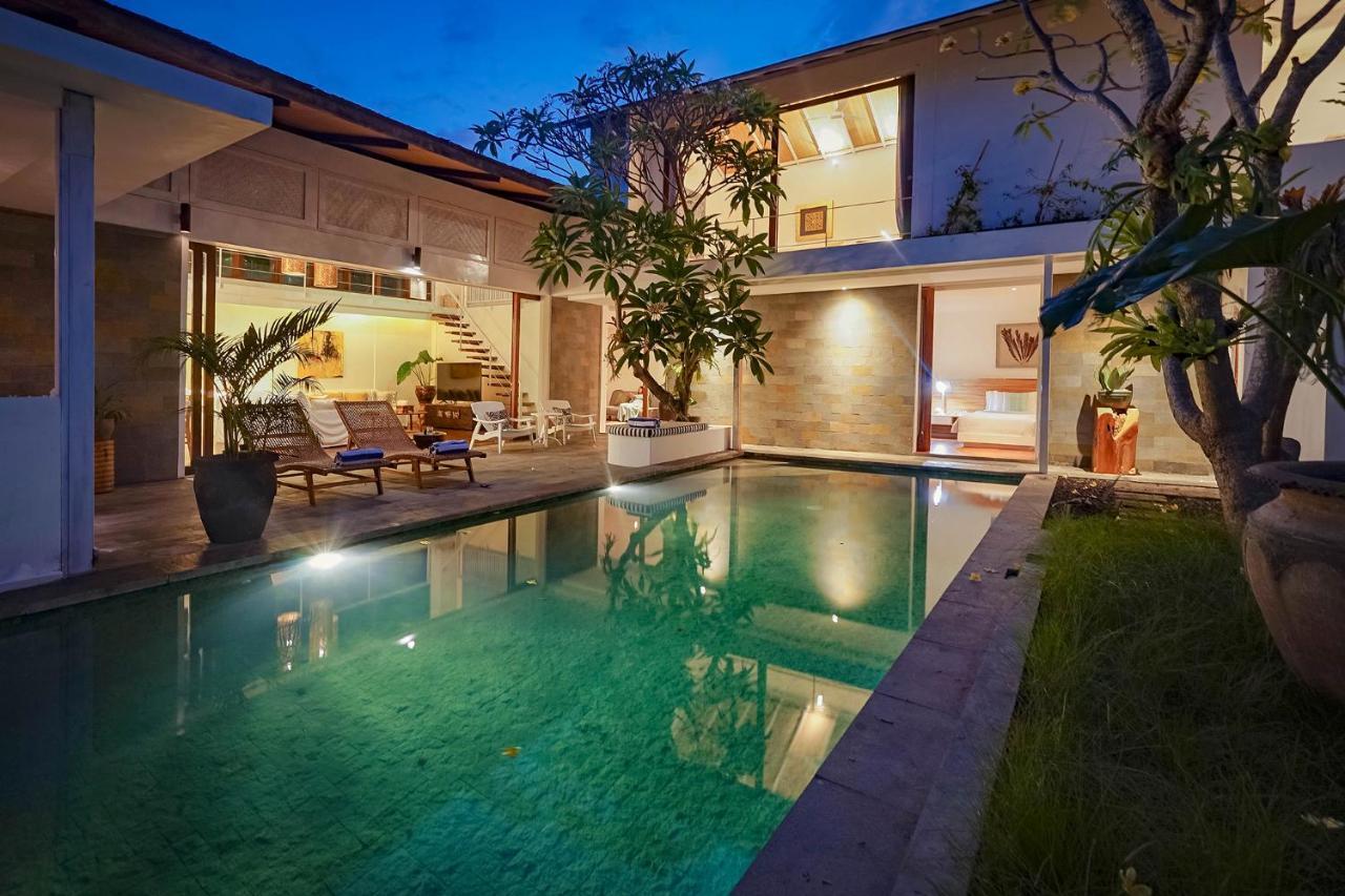 Bias Villa Seminyak Семиняк Екстериор снимка